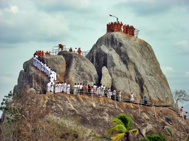 Sacred Capitals of Anuradhapura & Mihintale