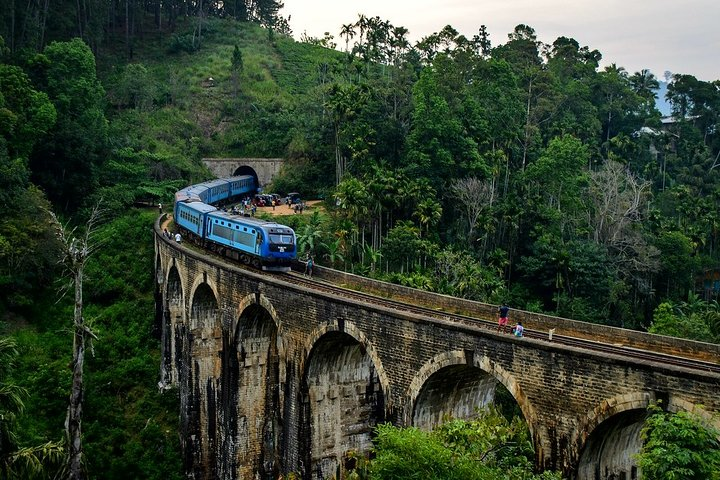 Scenic Rail & Transfer to Yala Region