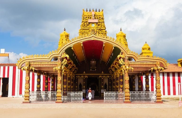 Nallur Kandaswamy Kovil 800x520