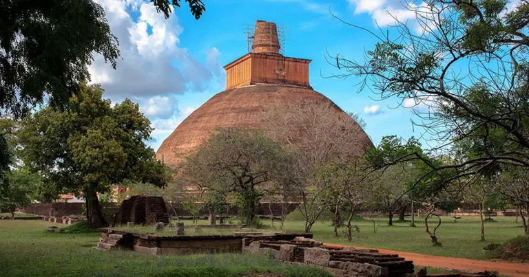 Into the Cultural Triangle: Anuradhapura