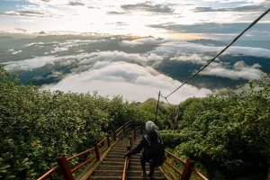 Ascending Adams Peak